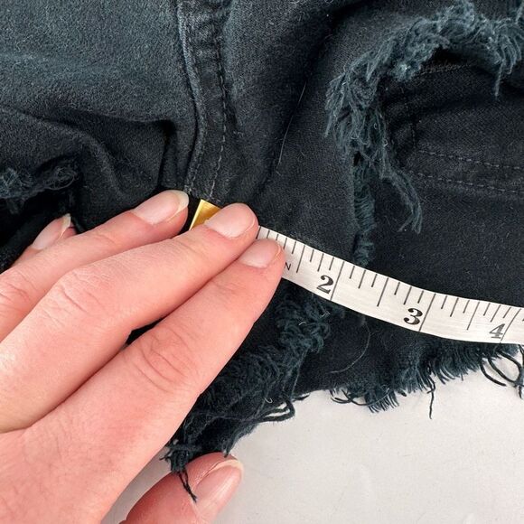 American Eagle Black Distressed Cut Off Hi Rise‎ Festival Stretch Shorts Size 4 - Picture 7 of 8